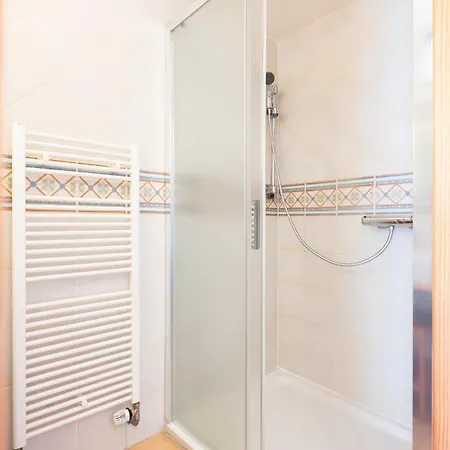 Les Myosotis 度假居 Morhet