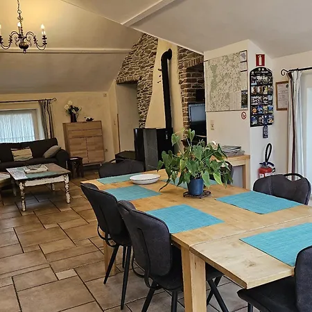 Les Myosotis Nyaraló *