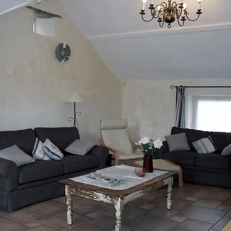 Les Myosotis Nyaraló *